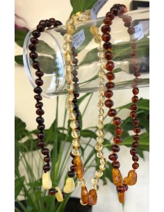 Collier Ambre Bébé avec coeur et fermoir sécurisé