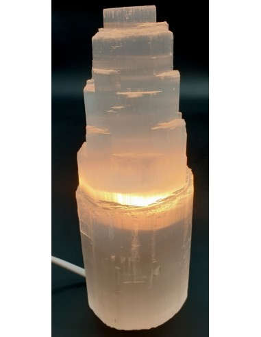 https://www.amonashanti.fr/4375-large_default/lampe-selenite-montagne-20cm.jpg