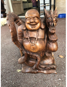 Bouddha chinois avec dragon...