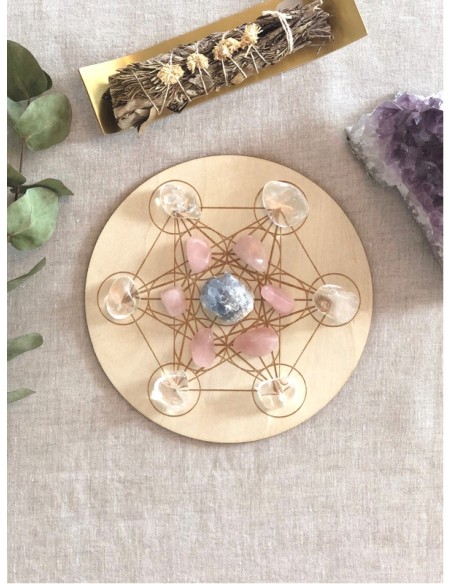 Socle de rechargement en bois Cube de Métatron gravé 20 cm